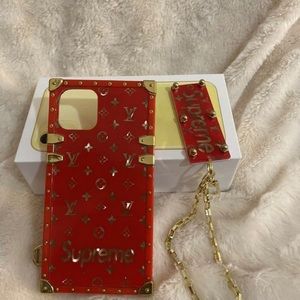 Iphone 11 PRO Case Brand New